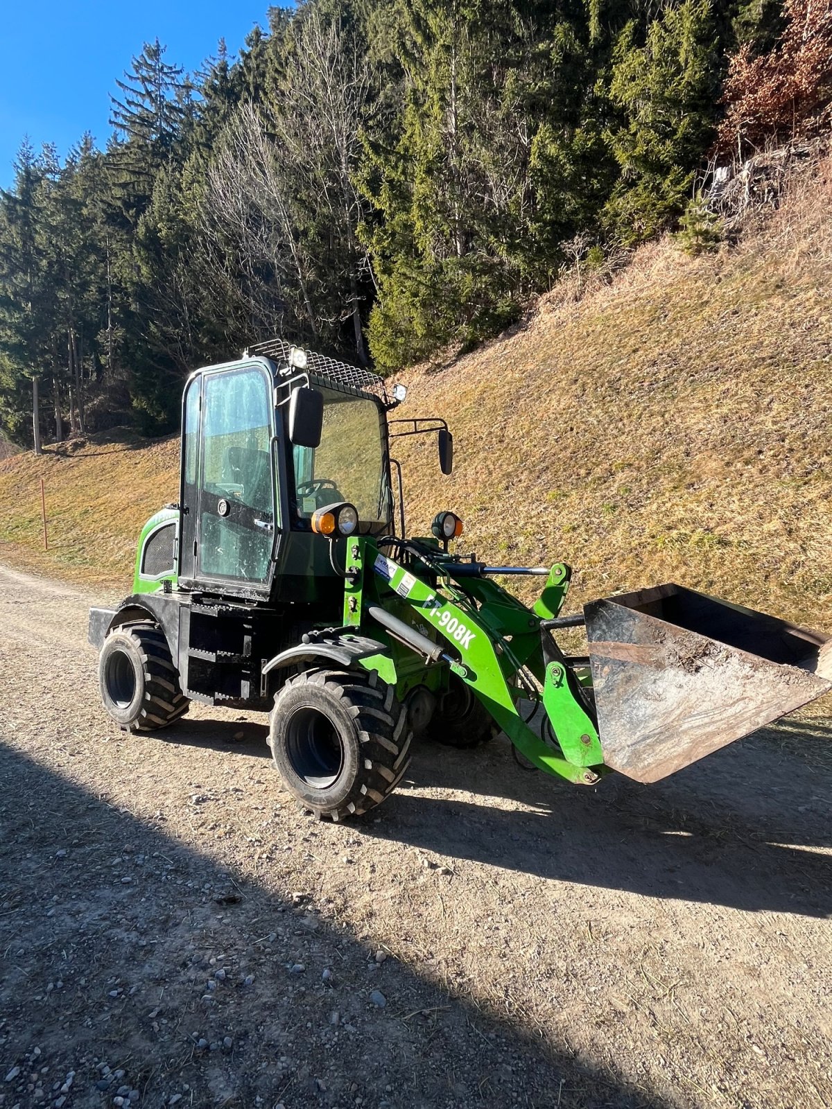 Radlader van het type FTECH 908k, Gebrauchtmaschine in Reith im Alpbachtal (Foto 1)