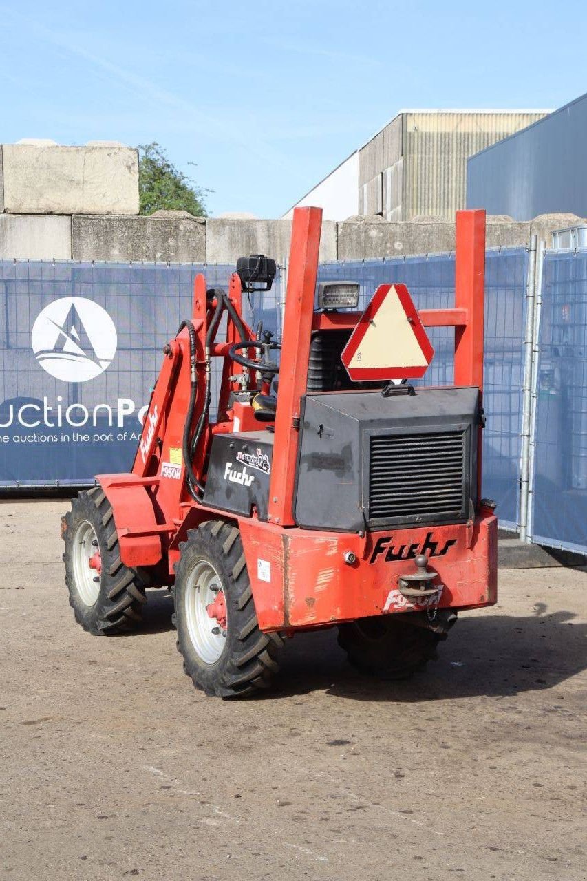 Radlader του τύπου Fuchs F950H, Gebrauchtmaschine σε Antwerpen (Φωτογραφία 4)