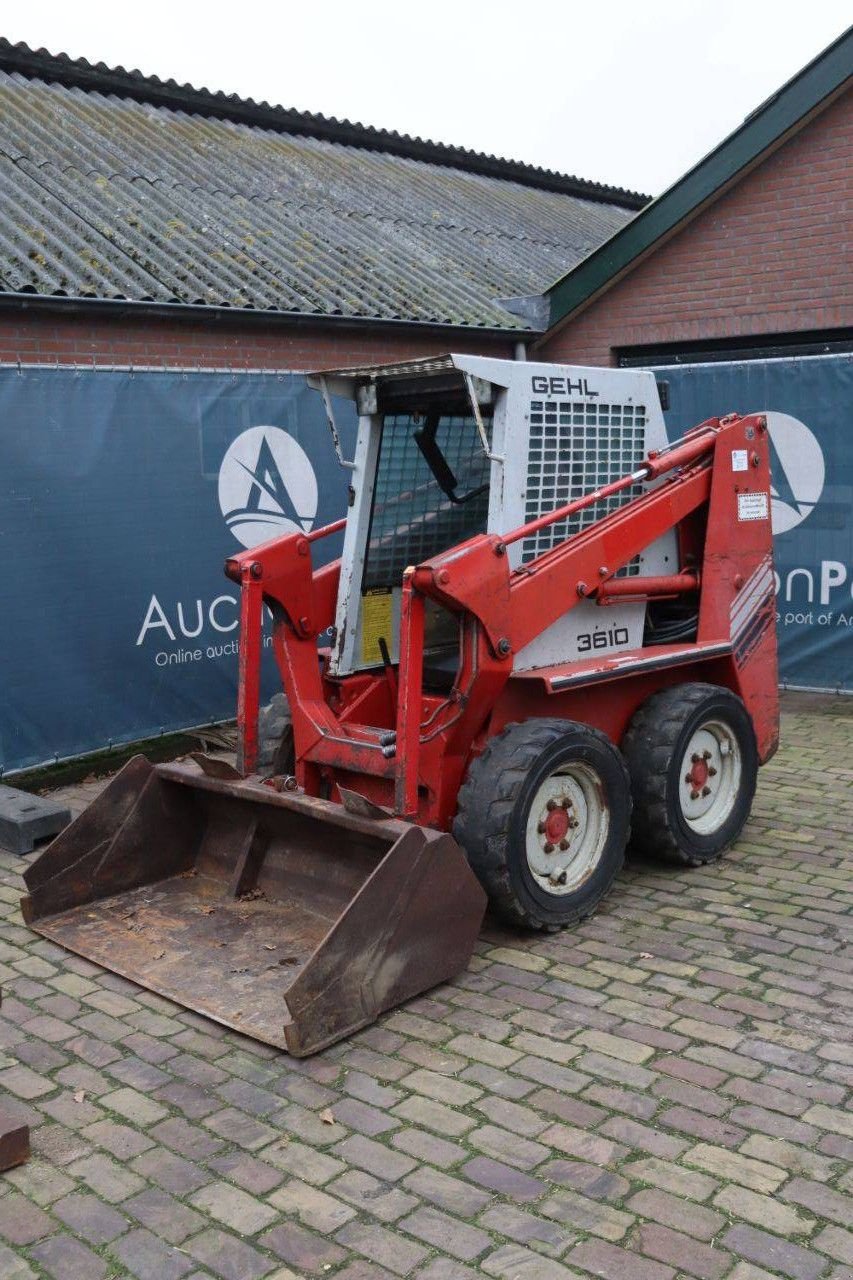 Radlader des Typs Gehl 3610, Gebrauchtmaschine in Antwerpen (Bild 10)