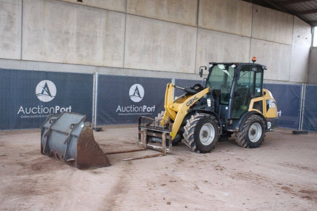 Radlader typu Gehl 650, Gebrauchtmaschine v Antwerpen (Obrázek 9)