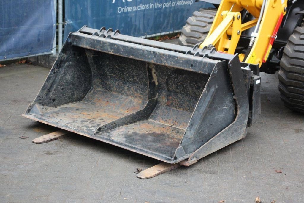 Radlader za tip Gehl AL550, Gebrauchtmaschine u Antwerpen (Slika 10)