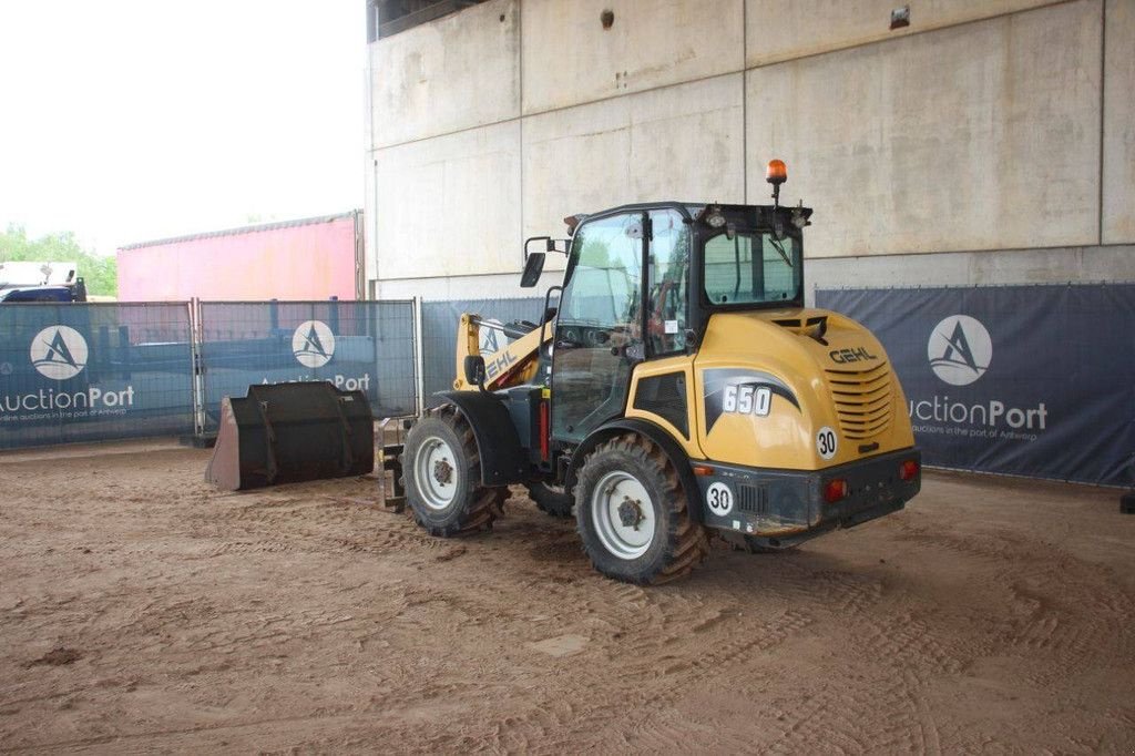 Radlader tipa Gehl AL600, Gebrauchtmaschine u Antwerpen (Slika 3)