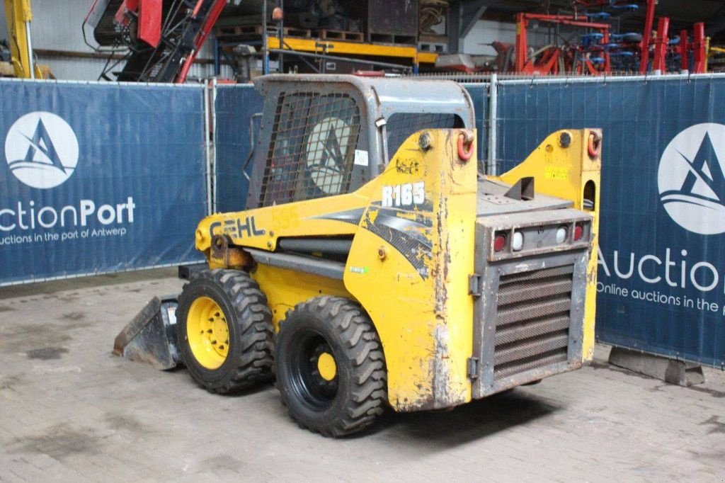 Radlader typu Gehl R165, Gebrauchtmaschine w Antwerpen (Zdjęcie 3)