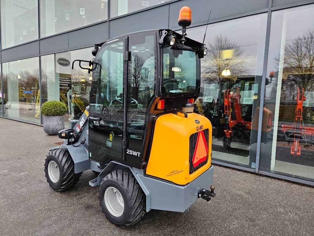 Radlader типа GiANT D 332 SWT, Gebrauchtmaschine в Fårevejle (Фотография 6)