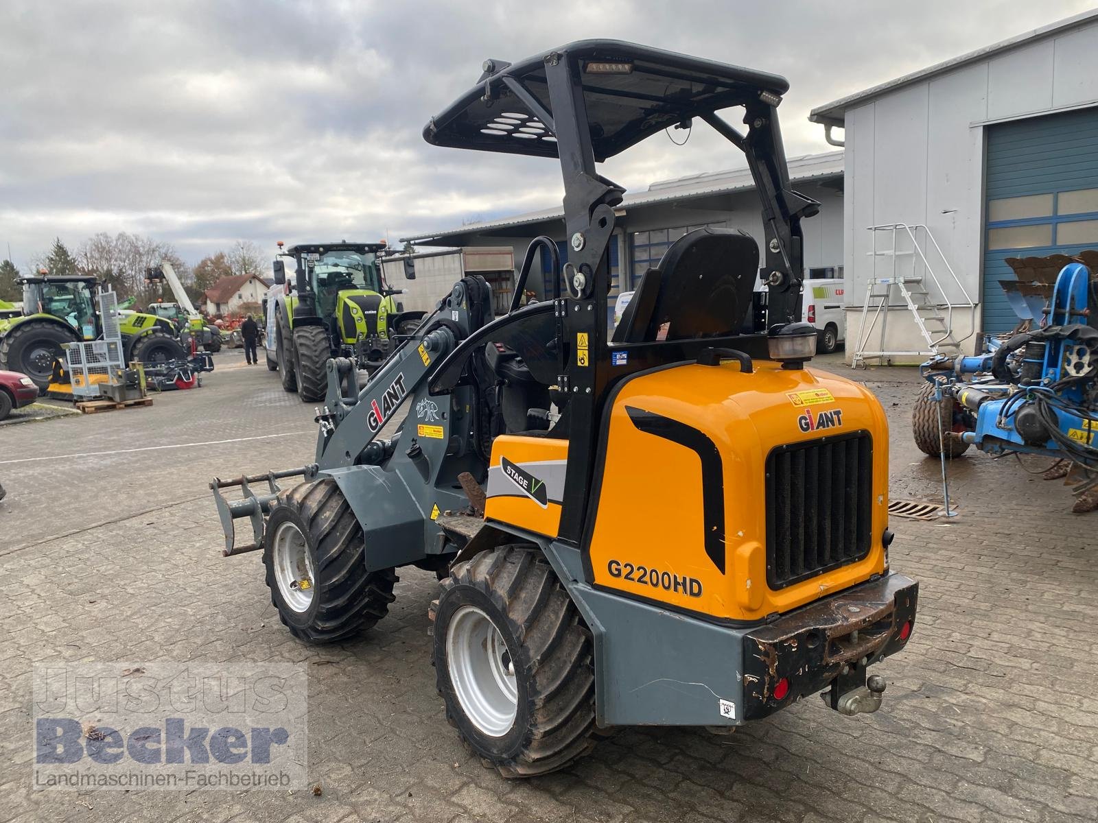Radlader типа GiANT G 2200, Gebrauchtmaschine в Weimar-Niederwalgern (Фотография 4)