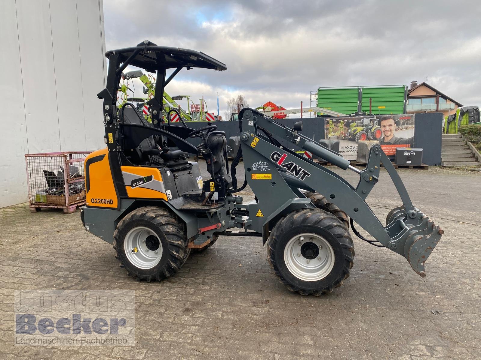 Radlader типа GiANT G 2200, Gebrauchtmaschine в Weimar-Niederwalgern (Фотография 9)