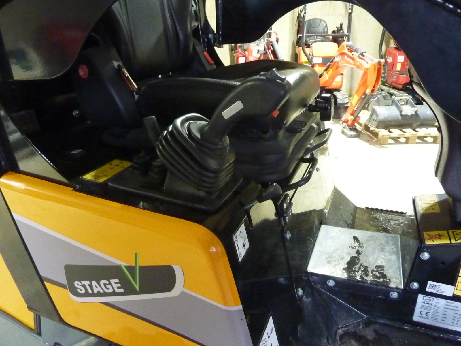 Radlader des Typs GiANT G 2300 HD Xtra, Gebrauchtmaschine in Großweil (Bild 7)