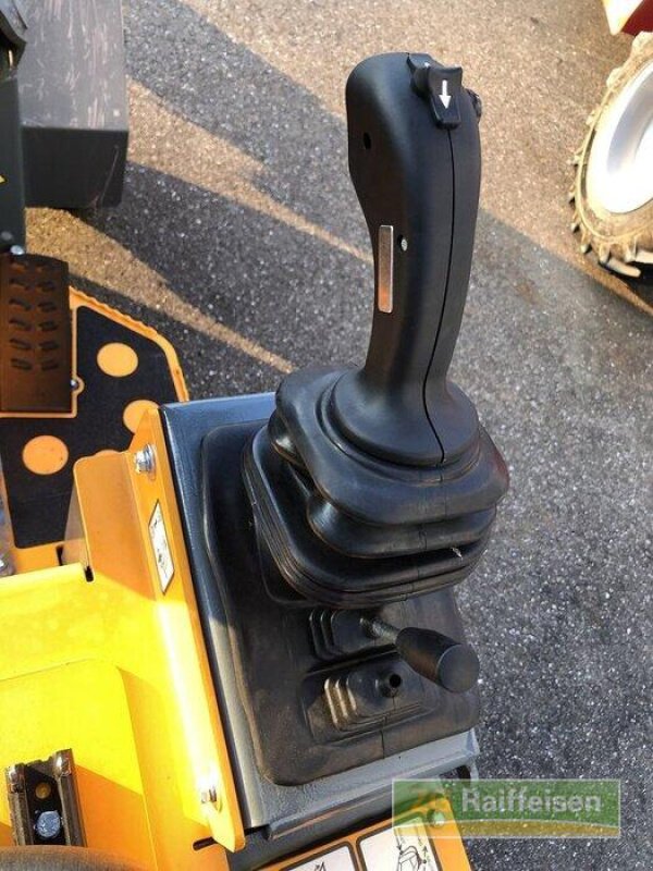 Radlader des Typs GiANT G1200 Tele, Ausstellungsmaschine in Steinach (Bild 3)