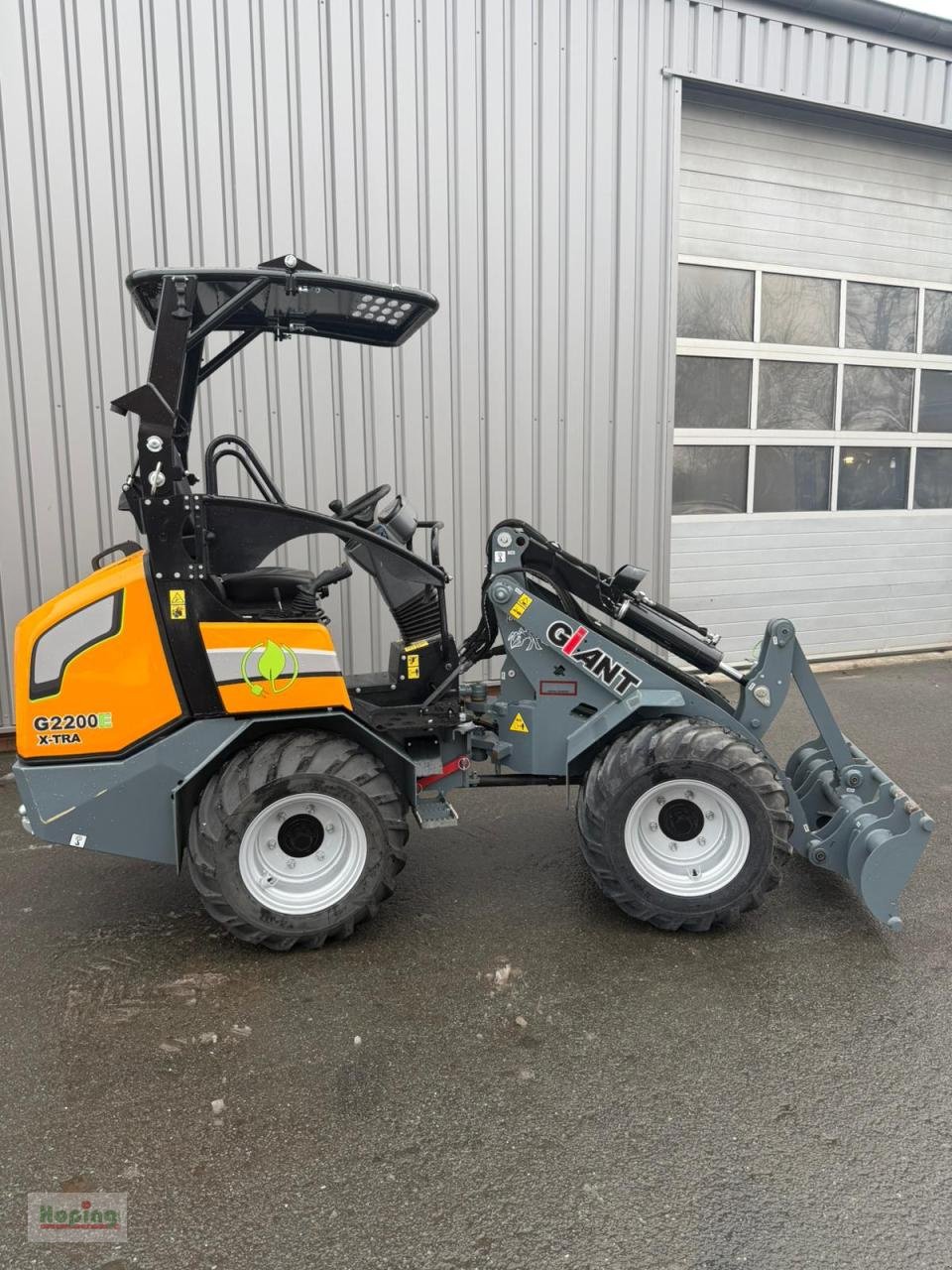 Radlader of the type GiANT G2200E X-TRA, Neumaschine in Bakum (Picture 7)