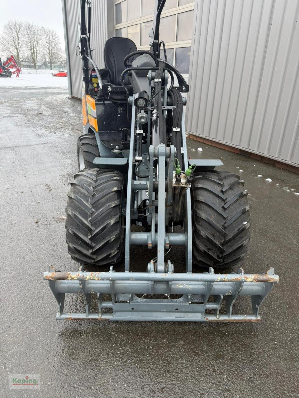 Radlader of the type GiANT G2200E X-TRA, Neumaschine in Bakum (Picture 8)