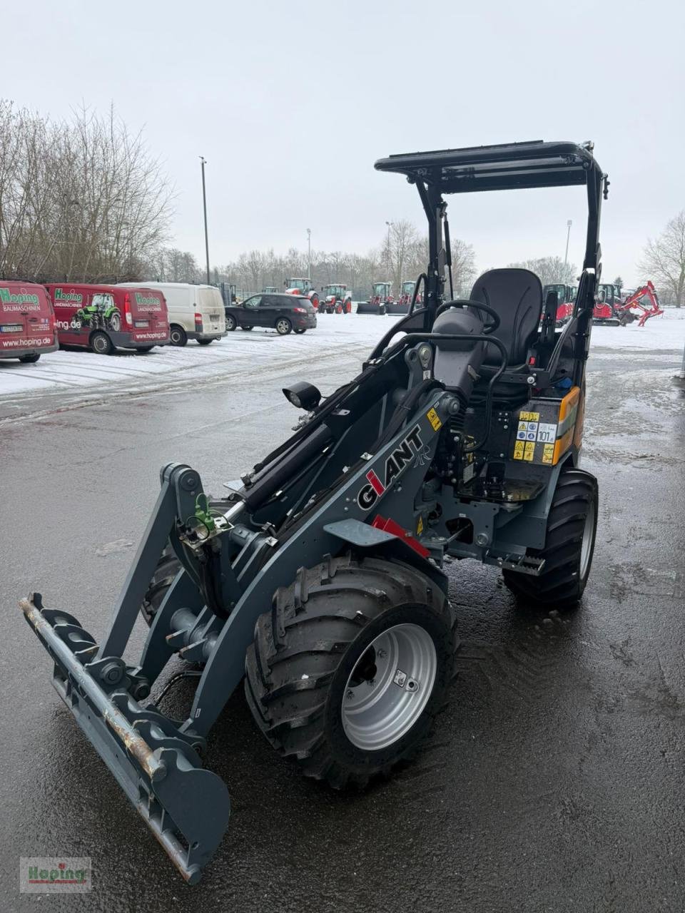 Radlader of the type GiANT G2200E X-TRA, Neumaschine in Bakum (Picture 10)