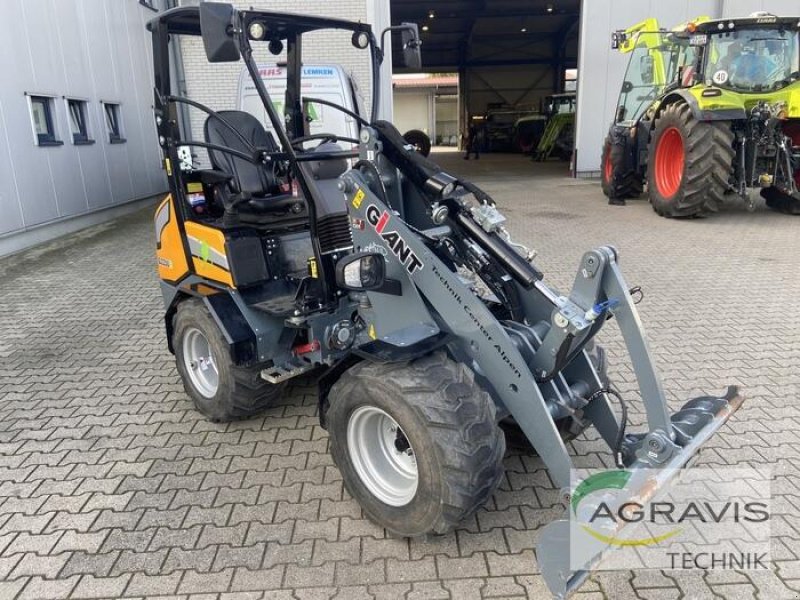 Radlader typu GiANT G2200E, Vorführmaschine v Alpen (Obrázek 1)