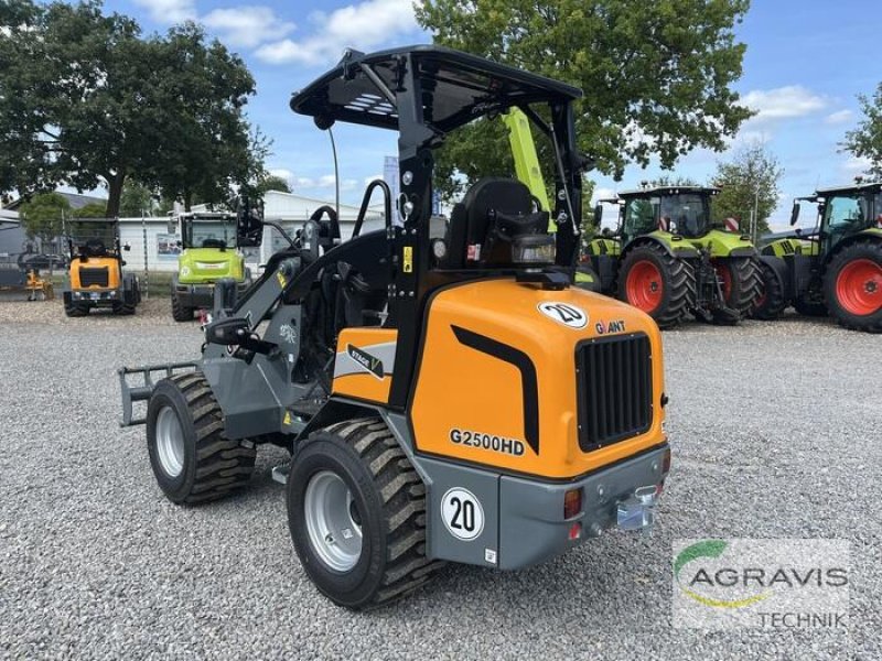 Radlader des Typs GiANT G2500 HD, Neumaschine in Raesfeld (Bild 2)