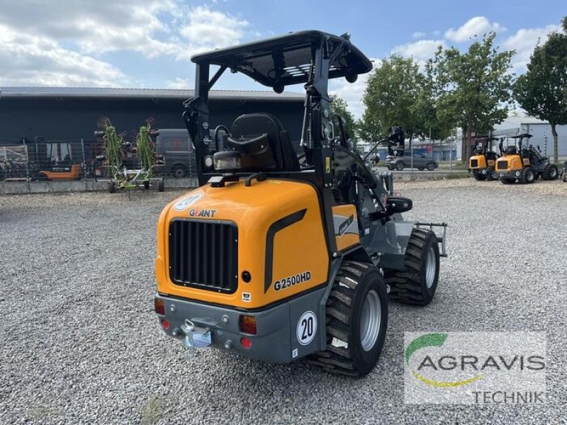 Radlader des Typs GiANT G2500 HD, Vorführmaschine in Alpen (Bild 4)