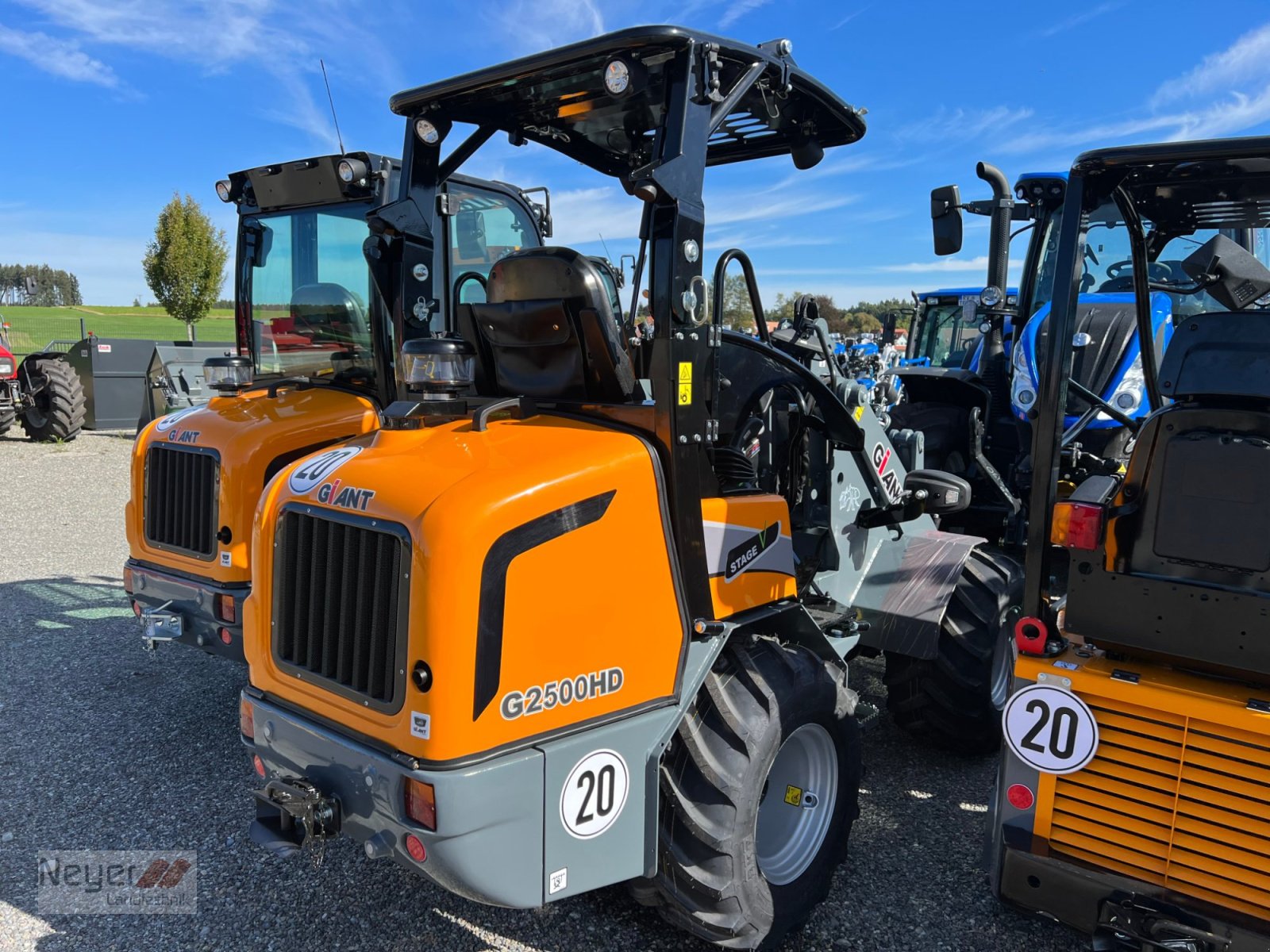 Radlader типа GiANT G2500 X-tra HD Radlader 1,4t Hubkraft *Aktion*, Neumaschine в Bad Waldsee Mennisweiler (Фотография 2)