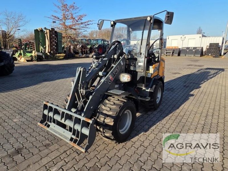 Radlader typu GiANT G2700 HD, Gebrauchtmaschine v Calbe / Saale (Obrázok 1)