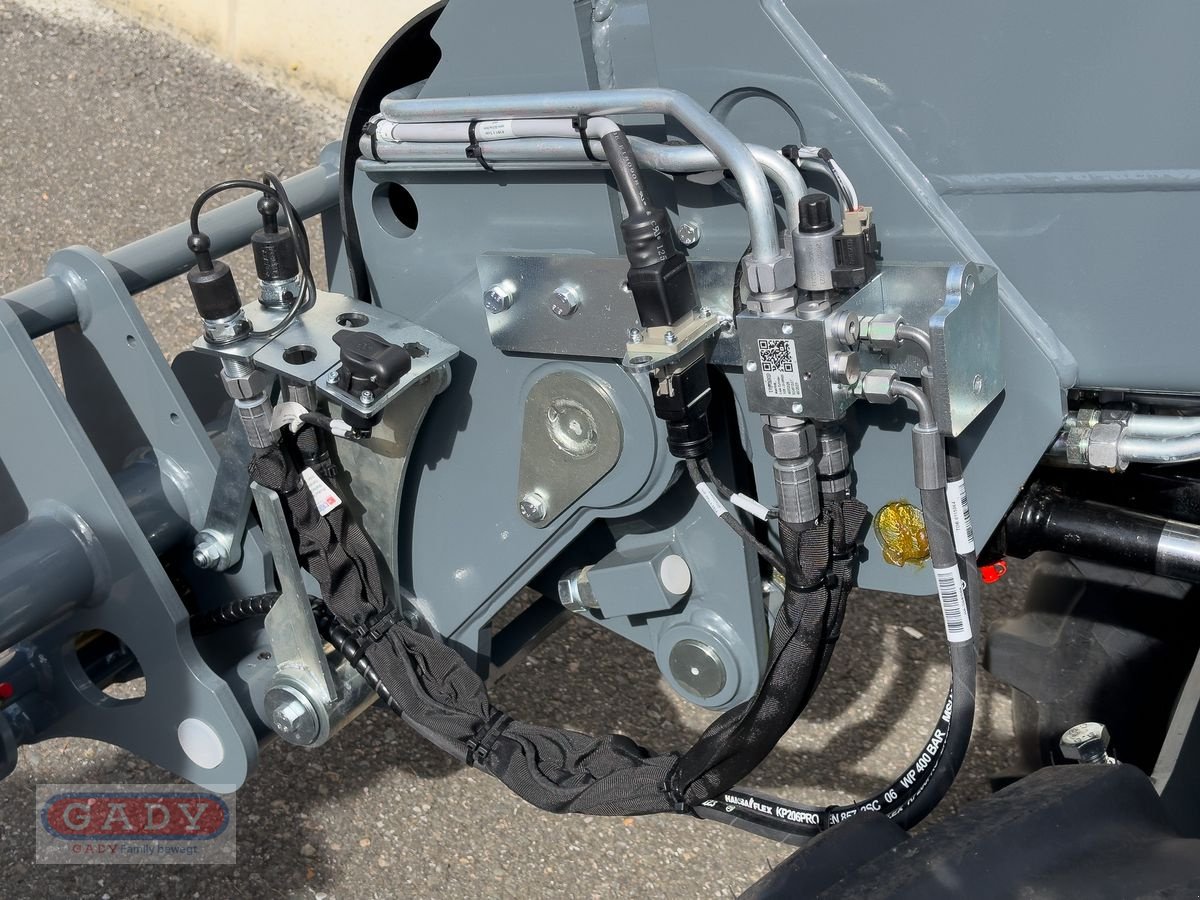Radlader des Typs GiANT G2700 TELE HD+, Neumaschine in Lebring (Bild 16)