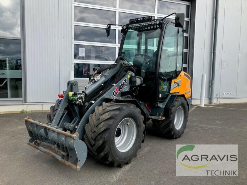 Radlader του τύπου GiANT G2700 X-TRA HD+, Gebrauchtmaschine σε Salzkotten (Φωτογραφία 2)