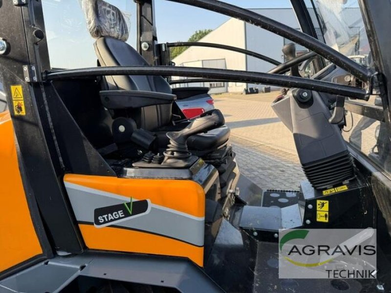 Radlader of the type GiANT G3500 TELE, Neumaschine in Ascheberg (Picture 5)