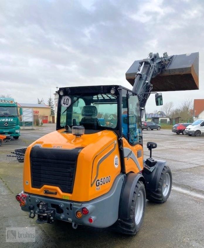 Radlader des Typs GiANT G5000 Tele, Gebrauchtmaschine in Karstädt (Bild 5)
