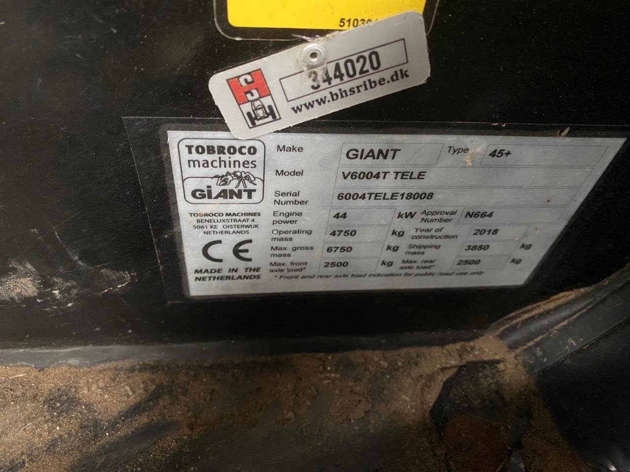 Radlader of the type GiANT V6004T, Gebrauchtmaschine in Tim (Picture 6)