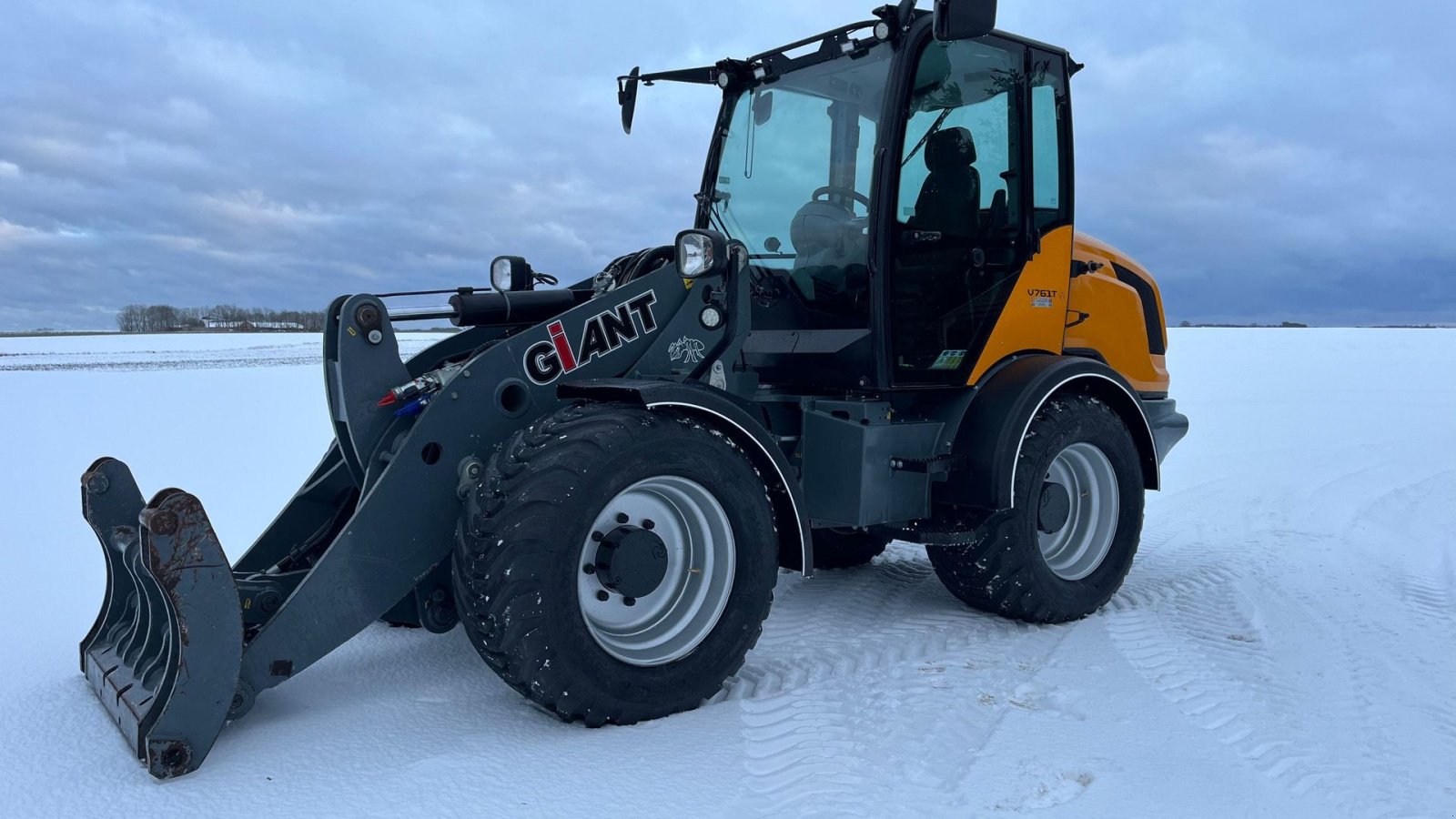 Radlader typu GiANT V761 T Z-bom - Volvo skifte, Gebrauchtmaschine v Grenaa (Obrázek 1)