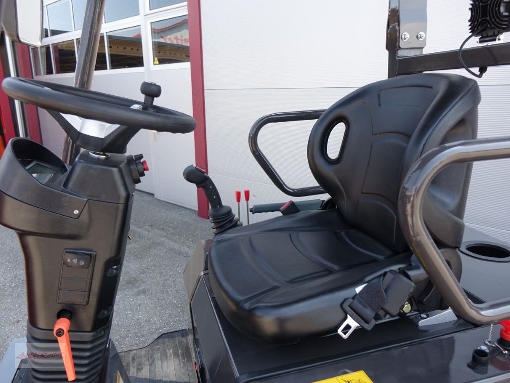 Radlader typu Grizzly 807 Tele Lader 4x4! 2 Jahre mobile Garantie, Neumaschine v Fohnsdorf (Obrázek 11)