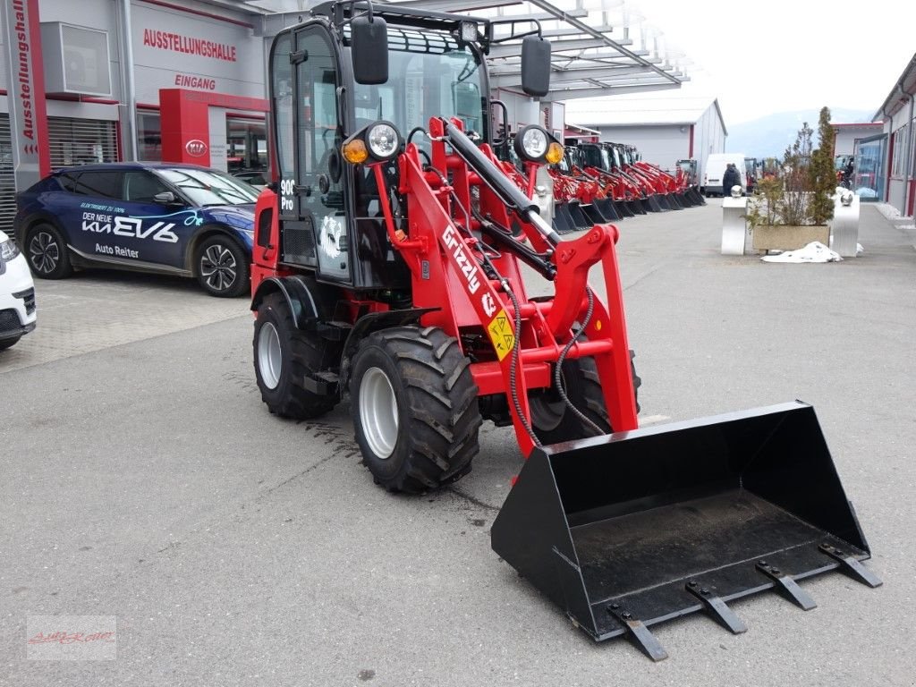 Radlader des Typs Grizzly 908 PRO! 4 WD NEU inkl. 2 Jahre mobile Garantie, Neumaschine in Fohnsdorf (Bild 3)