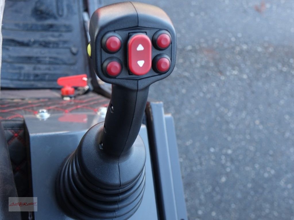 Radlader tip Grizzly Grizzly 810+ offene Kabine mit Kubota Motor E5, Neumaschine in Fohnsdorf (Poză 8)