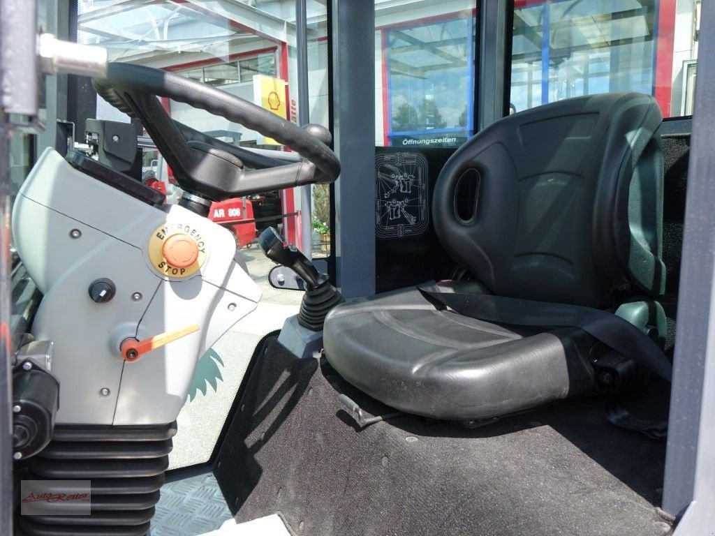 Radlader of the type Grizzly HQ260 Hoflader 4WD mit 1500Kg Hublast, Neumaschine in Fohnsdorf (Picture 8)