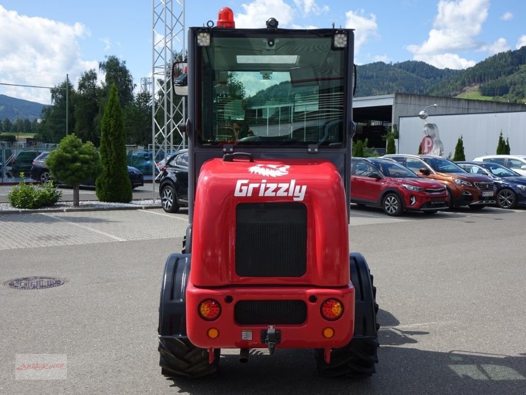 Radlader of the type Grizzly HQ260 Hoflader 4WD mit 1500Kg Hublast, Neumaschine in Fohnsdorf (Picture 5)