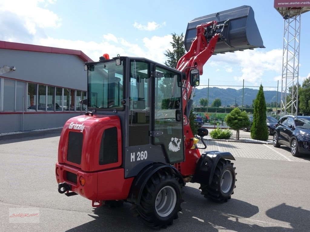 Radlader of the type Grizzly HQ260 Hoflader 4WD mit 1500Kg Hublast, Neumaschine in Fohnsdorf (Picture 18)