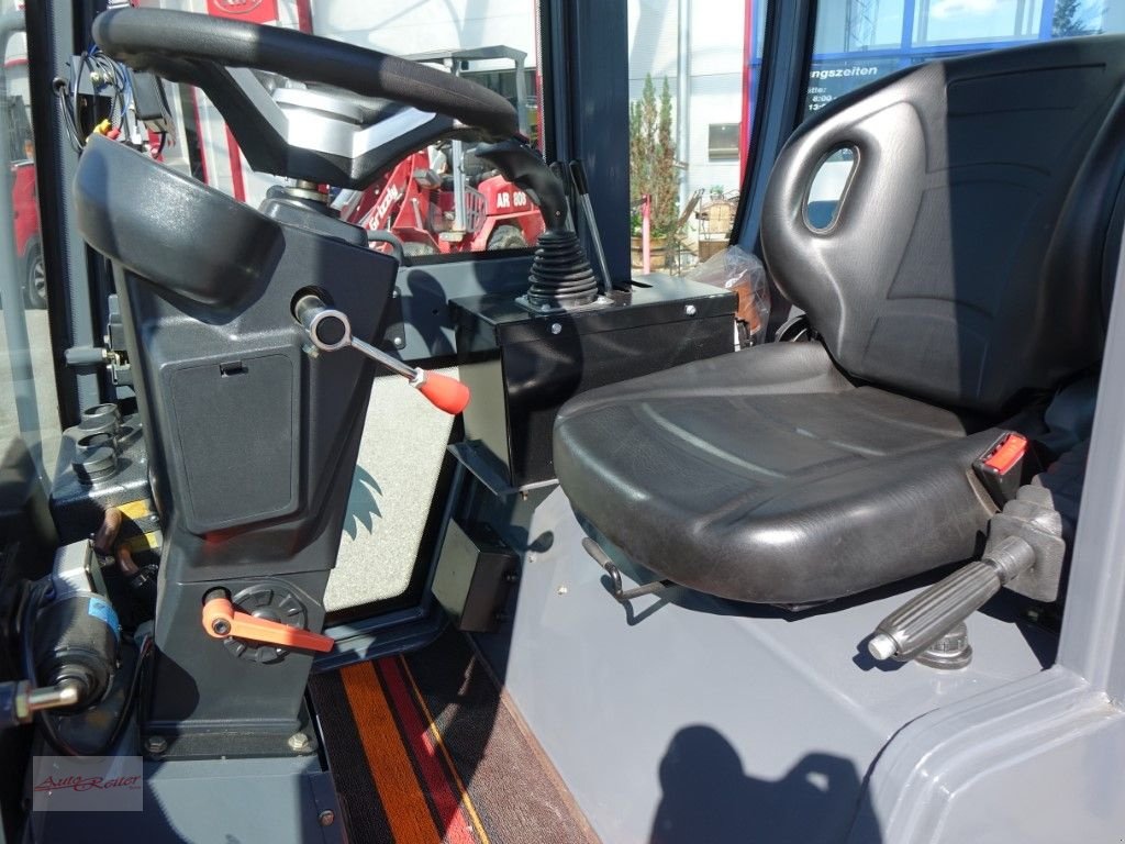 Radlader του τύπου Grizzly HQ280 Hoflader 4WD mit 2Jahre mob. Garantie, Neumaschine σε Fohnsdorf (Φωτογραφία 7)