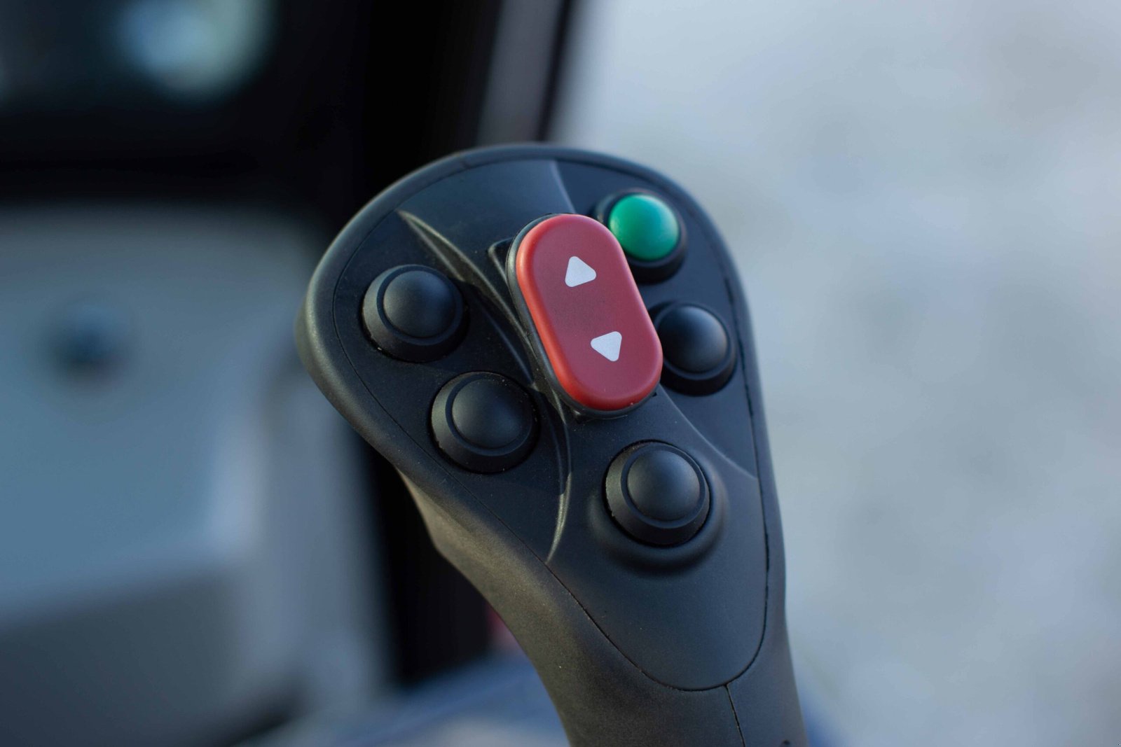 Radlader del tipo H&R 1607 Hoflader Radlader, Neumaschine In Falkenberg (Immagine 9)