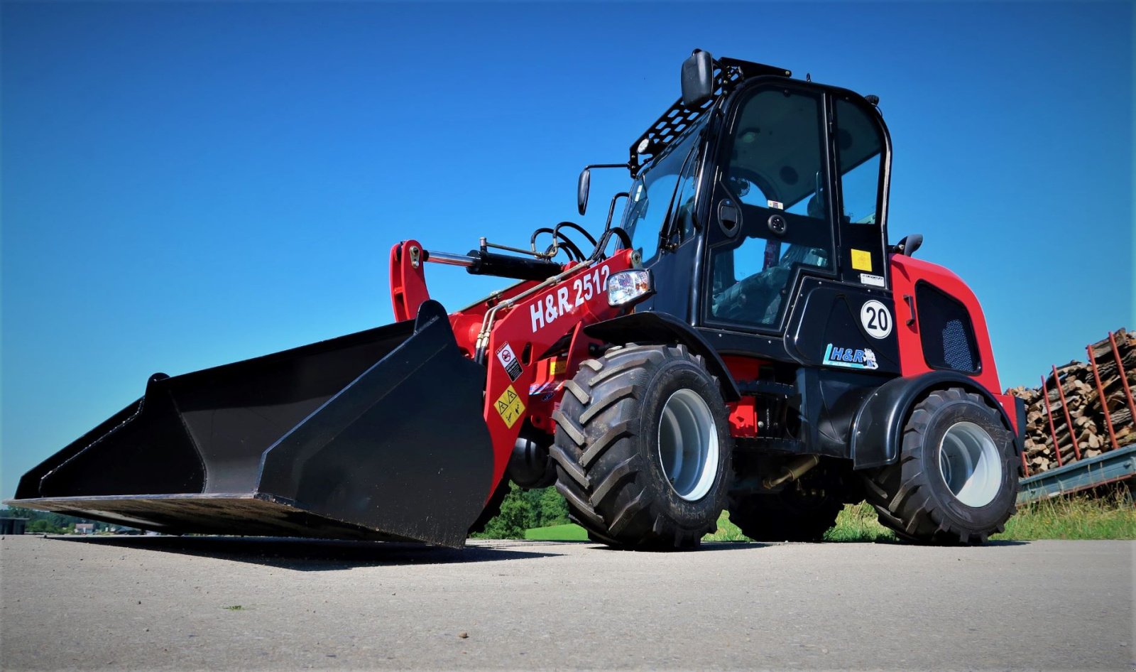 Radlader typu H&R 2512 Radlader Hoflader, Neumaschine v Falkenberg (Obrázek 2)