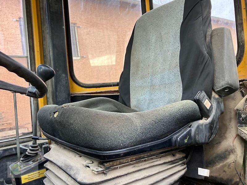 Radlader of the type Hanomag 44D, Gebrauchtmaschine in Salsitz (Picture 31)