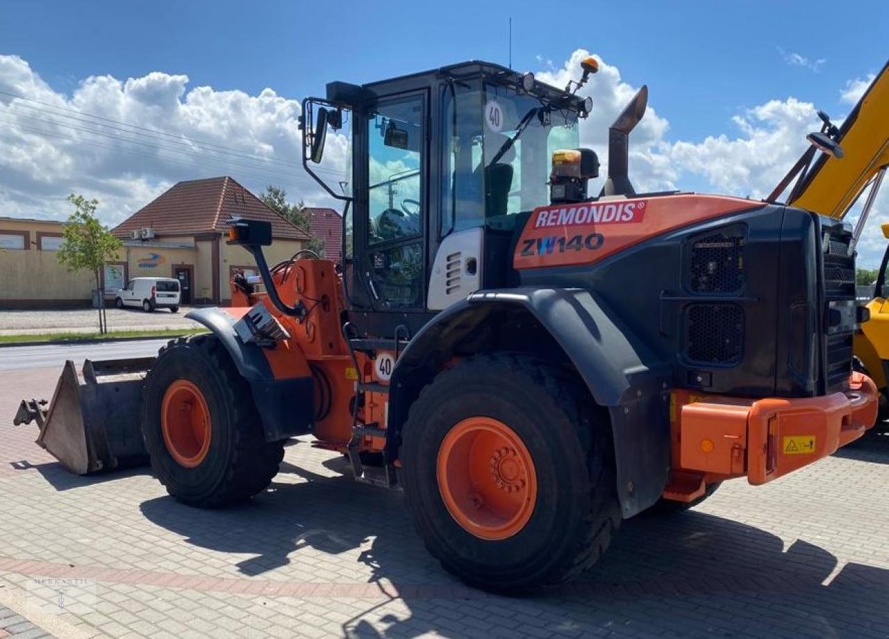 Radlader typu Hitachi ZW 140, Gebrauchtmaschine w Pragsdorf (Zdjęcie 5)