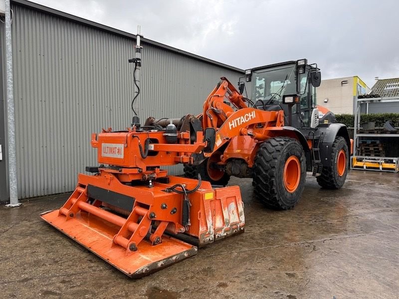 Radlader des Typs Hitachi ZW 150-6, Gebrauchtmaschine in Beveren-Waas Melsele (Bild 8)