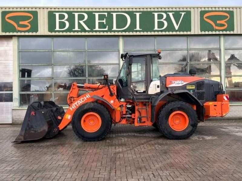 Radlader van het type Hitachi ZW 180-6, Gebrauchtmaschine in Roosendaal (Foto 1)