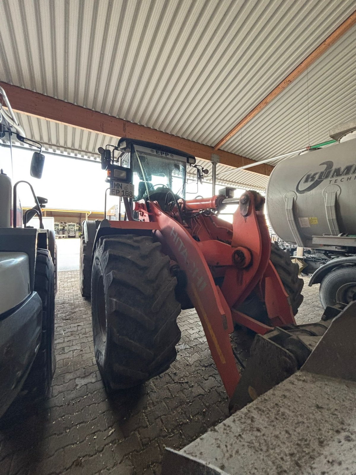 Radlader Türe ait Hitachi ZW 180, Gebrauchtmaschine içinde Wiedergeltingen (resim 2)