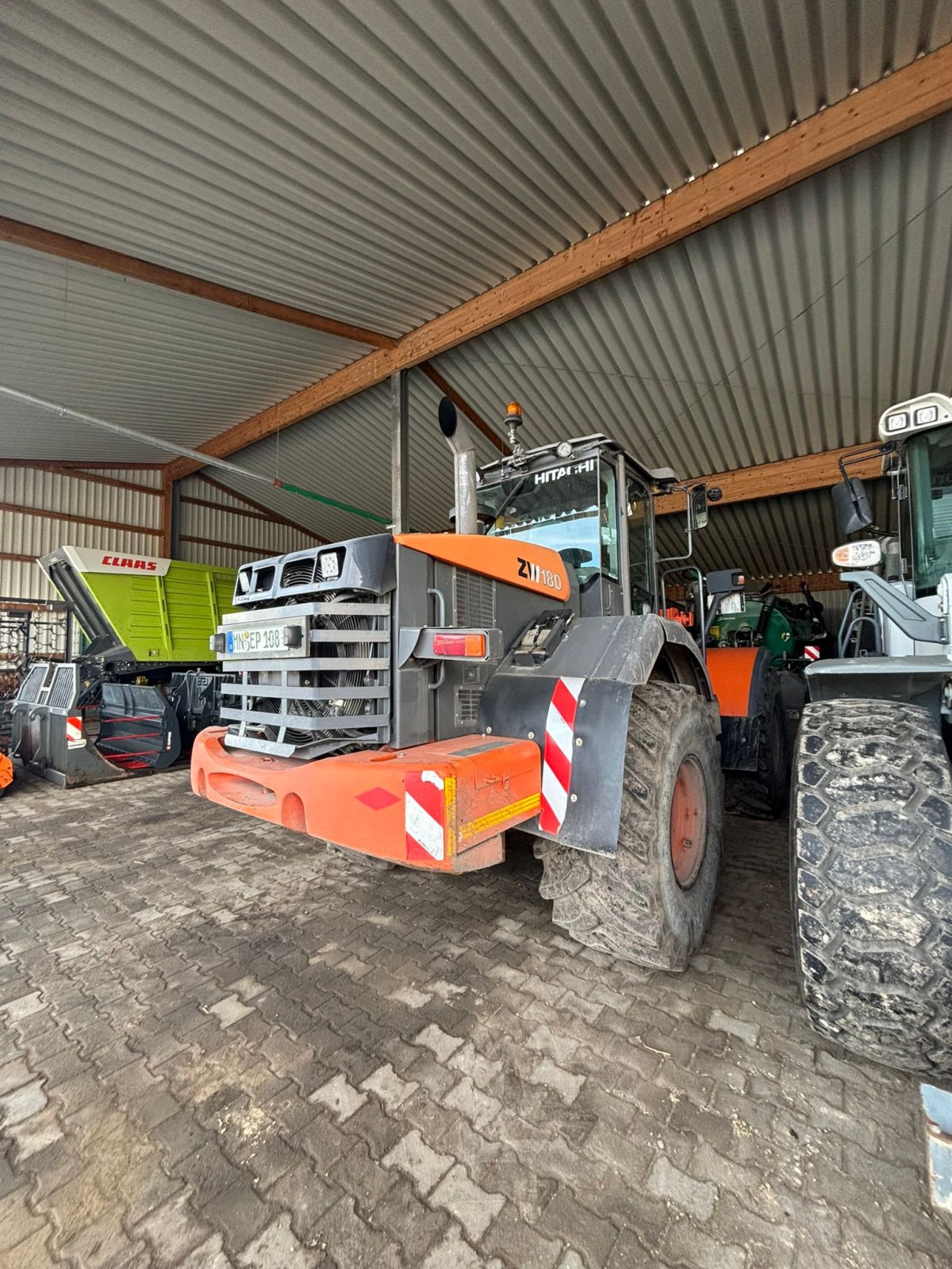 Radlader Türe ait Hitachi ZW 180, Gebrauchtmaschine içinde Wiedergeltingen (resim 3)