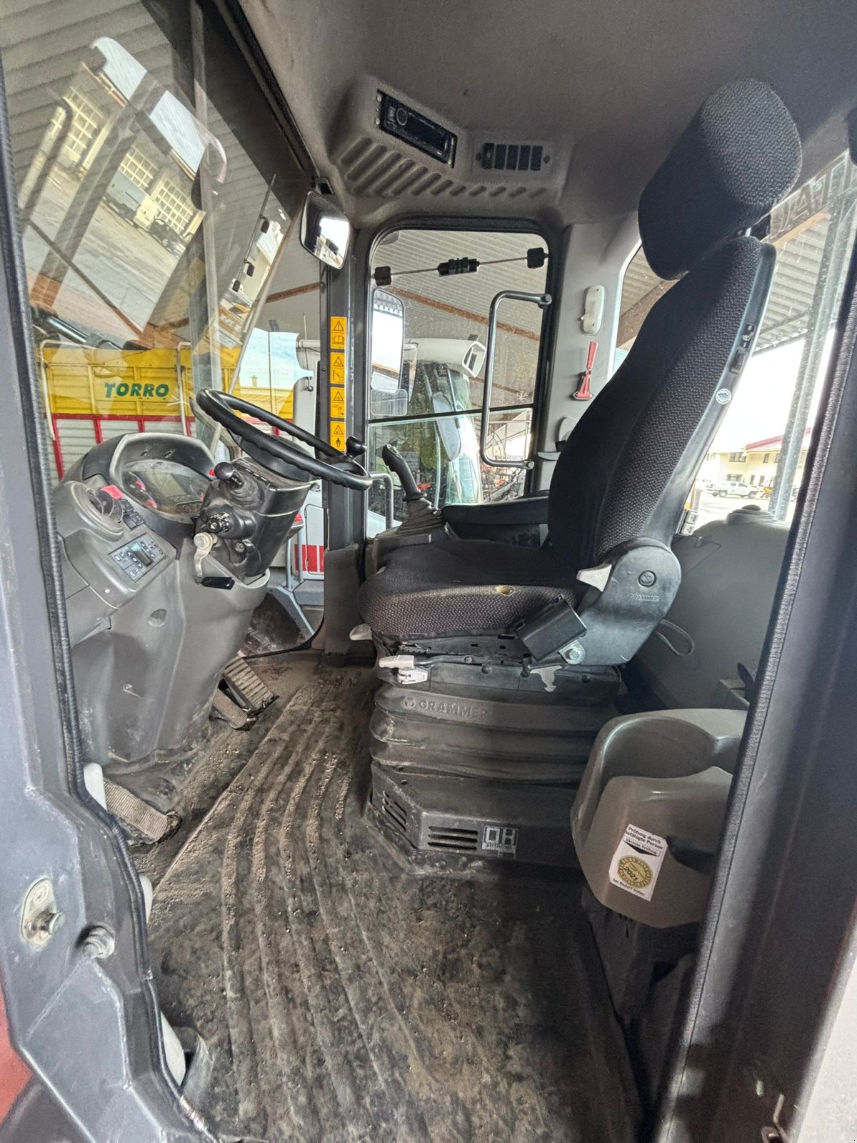 Radlader Türe ait Hitachi ZW 180, Gebrauchtmaschine içinde Wiedergeltingen (resim 5)