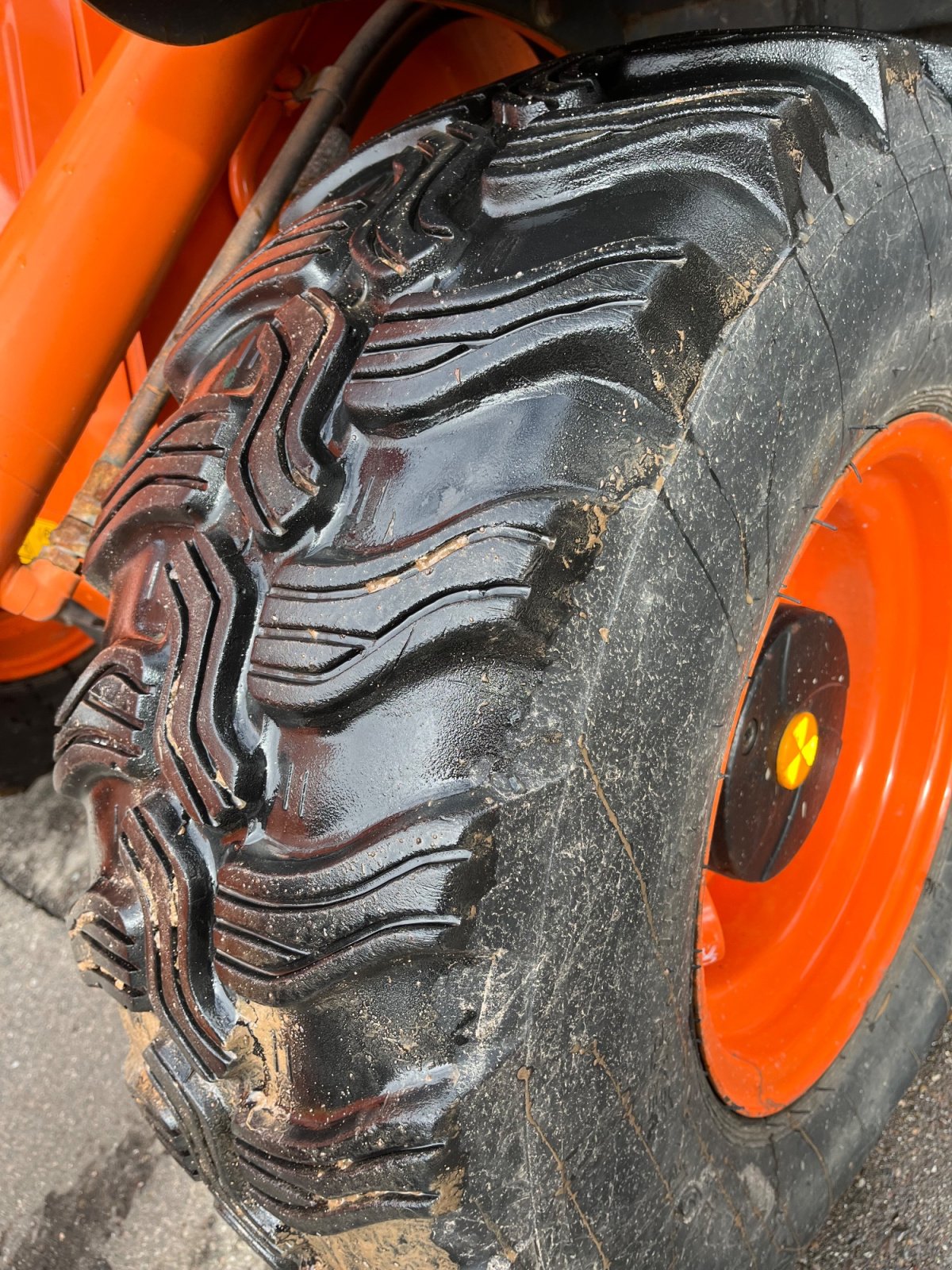 Radlader от тип Hitachi ZW 75, Gebrauchtmaschine в Donaueschingen (Снимка 8)