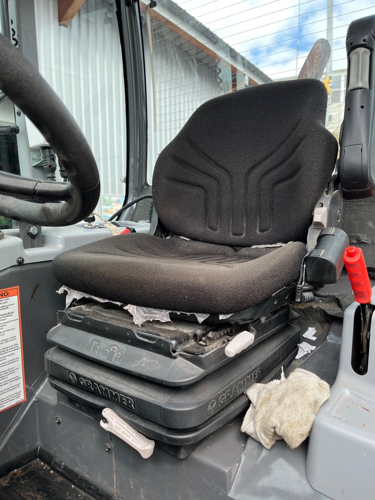 Radlader от тип Hitachi ZW 75, Gebrauchtmaschine в Donaueschingen (Снимка 9)