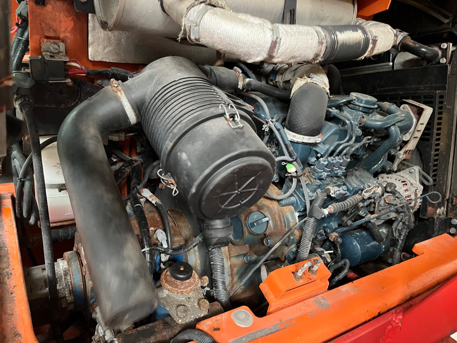 Radlader от тип Hitachi ZW 75, Gebrauchtmaschine в Donaueschingen (Снимка 12)