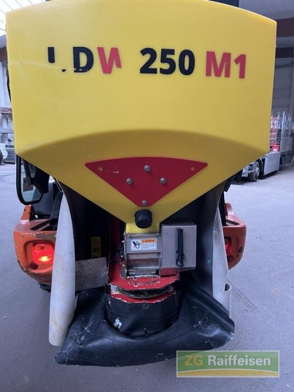 Radlader of the type Hitachi ZW 75, Gebrauchtmaschine in Donaueschingen (Picture 5)