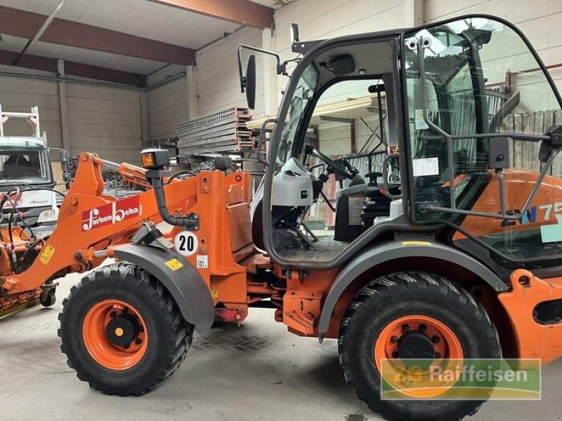 Radlader of the type Hitachi ZW 75, Gebrauchtmaschine in Donaueschingen (Picture 8)