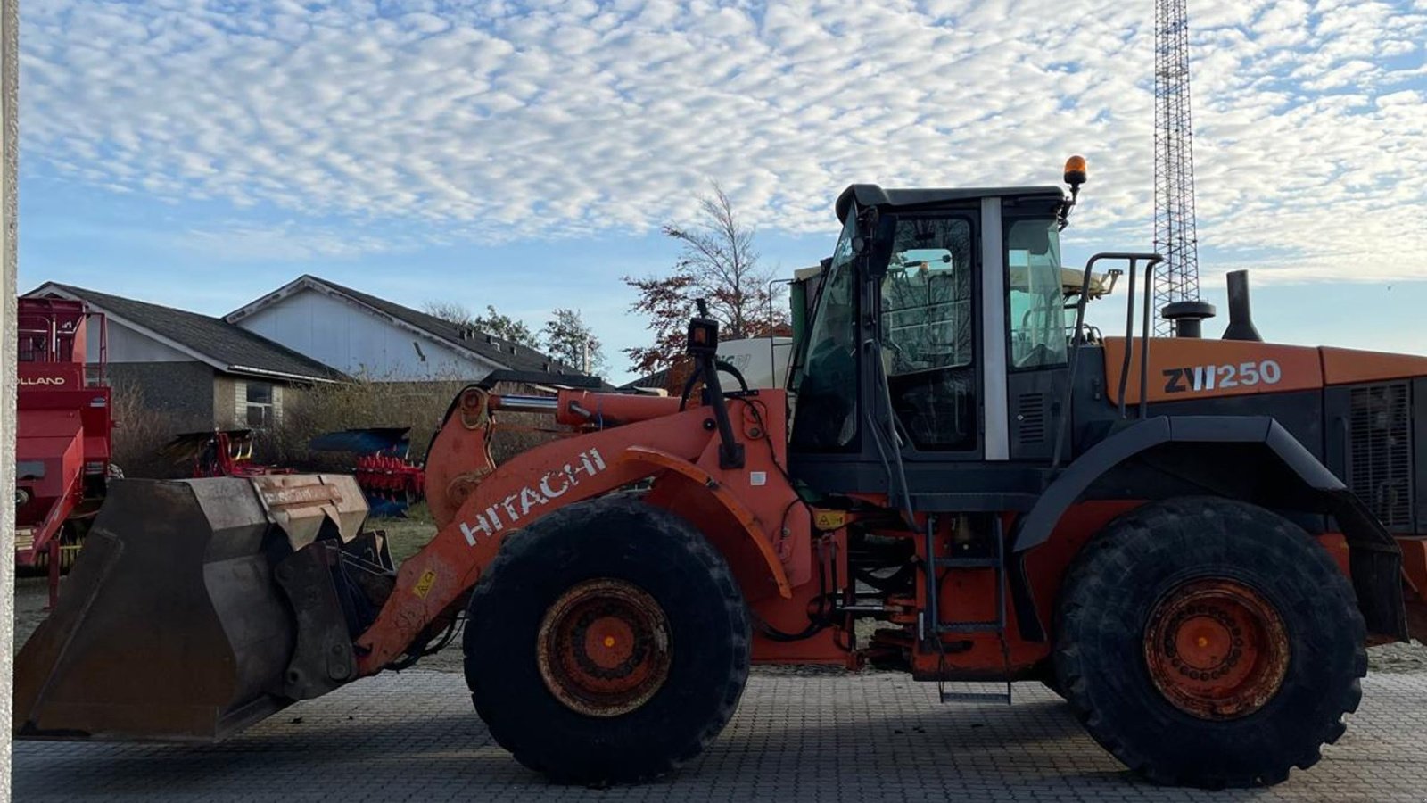 Radlader des Typs Hitachi ZW250 volvo hurtigskift og skovl, Gebrauchtmaschine in Kongerslev (Bild 7)
