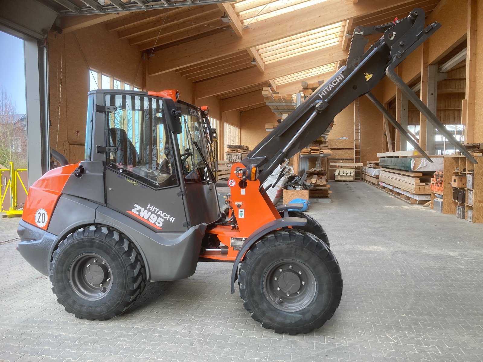 Radlader za tip Hitachi ZW95, Gebrauchtmaschine u obertaufkirchen (Slika 3)