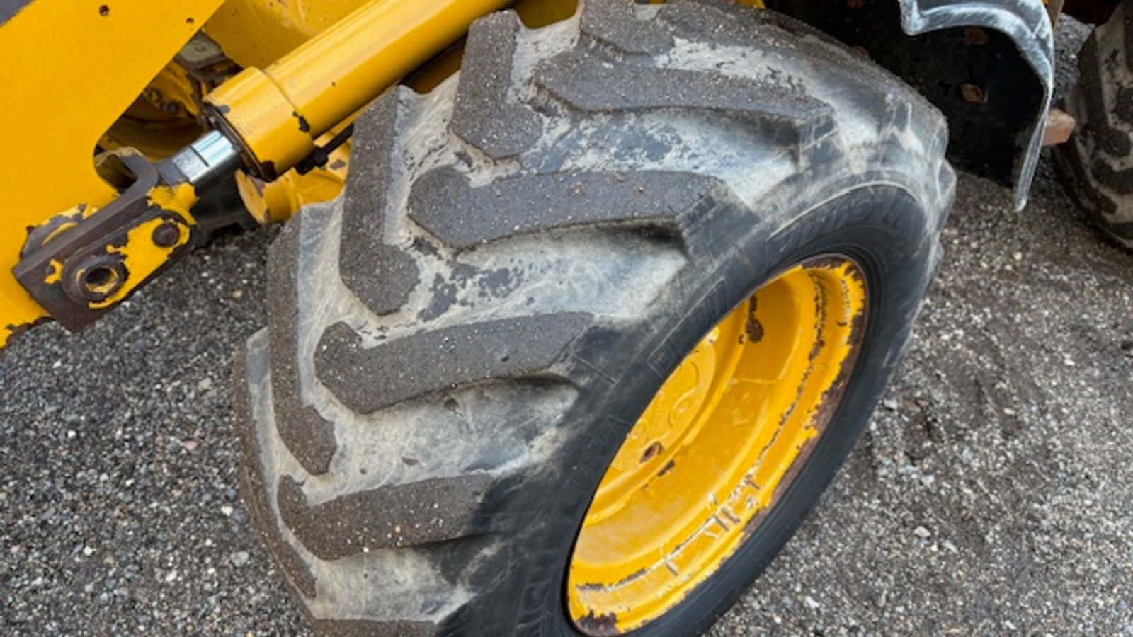 Radlader του τύπου Hydrema Wl 550C HYDRAULISK SKIFT, SKOVL OG GAFLER, Gebrauchtmaschine σε Dronninglund (Φωτογραφία 4)